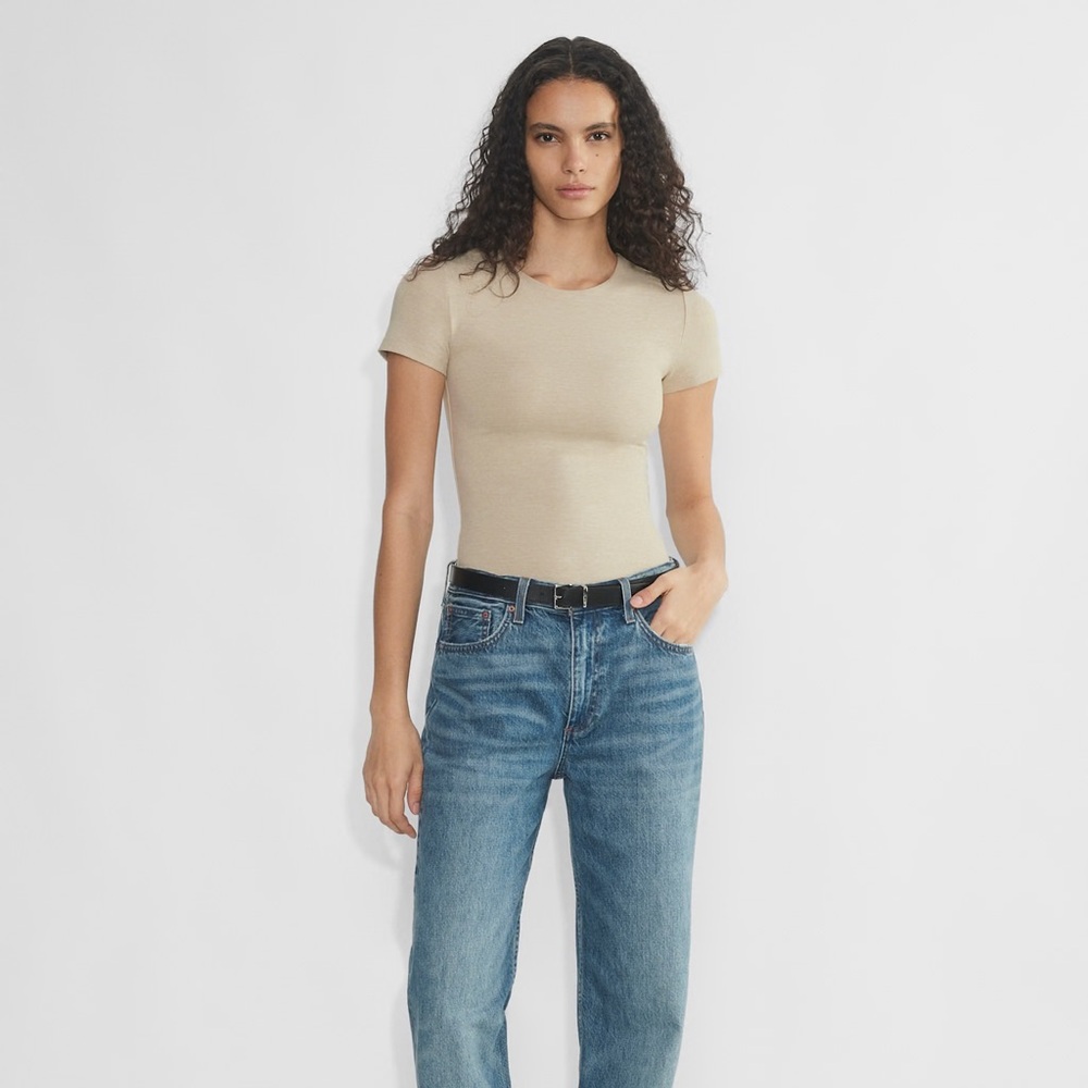 aritzia Beige Short Sleeve Top